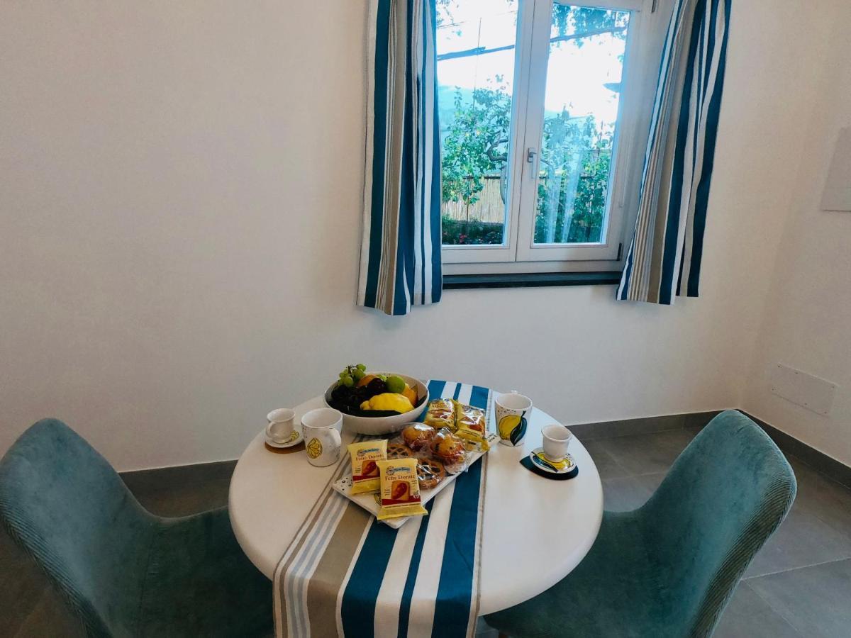 Flavia'S Lemons Bed and Breakfast Σορέντο Εξωτερικό φωτογραφία