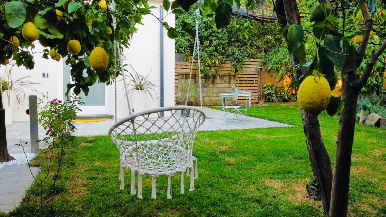 Flavia'S Lemons Bed and Breakfast Σορέντο Εξωτερικό φωτογραφία